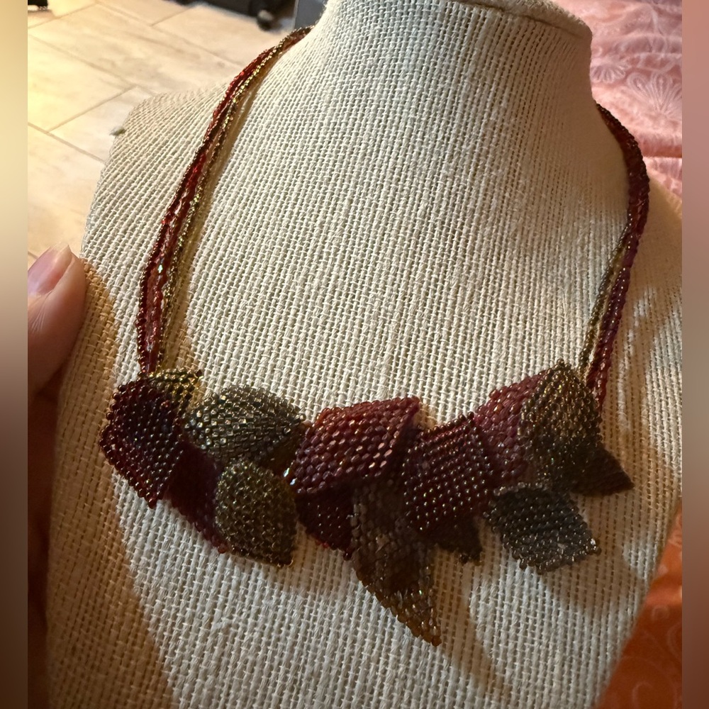 Altiplano beaded necklace flower Geometric design floral beadwork multicolor 17”